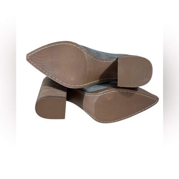 Steve Madden Boots Cedar Pointed Ankle Booties Heels Gray Leather 6.5 M New - Picture 8 of 11